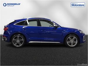 Audi Q5 Diesel Sportback S - Image 4