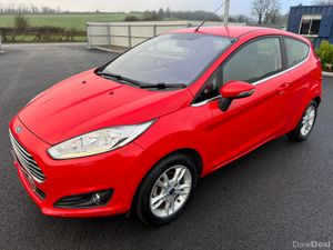 2016 Ford Fiesta Zetec 1.2 Petrol - Image 4