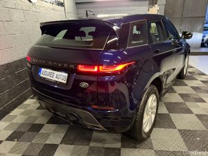 212 Range Rover Evoque 1.5 P300E R-Dynamic S - Image 3