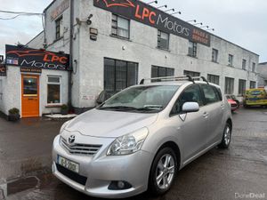 Toyota Verso 2010 - Image 2