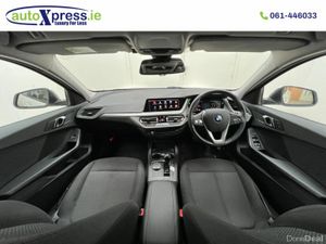 BMW 1-Series 118D PLAY Automatic - Image 2