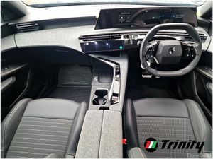 Peugeot 3008 ** DIRECTORS CAR ** 210BHP ALLURE ** - Image 2