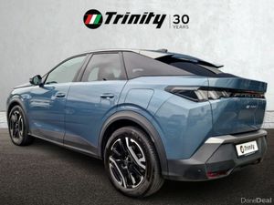 Peugeot 3008 ** DIRECTORS CAR ** 210BHP ALLURE ** - Image 3