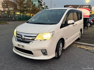 nissan serena 2013 white - Image 2
