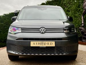 VW CADDY CARGO AUTO AS NEW ONLY 1850KM NO VAT - Image 3