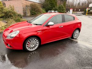 alfa romeo  gulietta 2016 red - Image 3