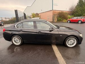 BMW 320I 2012 BLACK - Image 4
