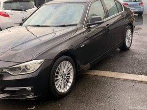 BMW 320I 2012 BLACK - Image 2
