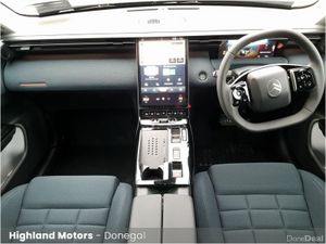 Citroen C5 Aircross PLUS HYBRID 145 - Image 2
