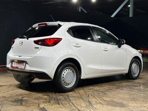 Mazda Mazda2 1.5 AUTOMATIC - BLIND SPOT MONITORING - Image 4