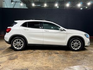 Mercedes-Benz GLA 1.6 AUTOMATIC - ALLOY WHEELS - M - Image 3