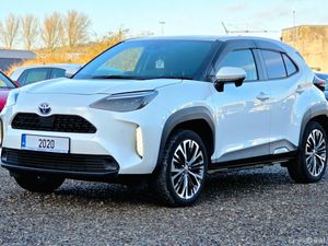 Yaris Cross Hybrid - Image 2