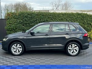 Volkswagen Tiguan LIFE 1.4 TSI PLUG-IN HYBRID // F - Image 3