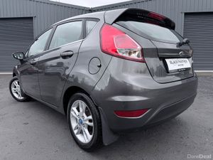 Ford Fiesta 152’ 1.0 Zetec LOW MILEAGE - Image 3