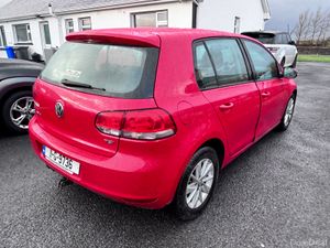 2011 VOLKSWAGEN GOLF 1.4L Petrol AUTOMATIC - Image 4