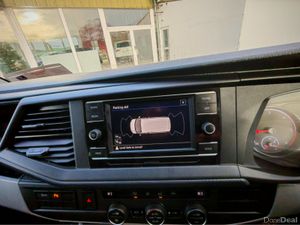 VOLKSWAGEN TRANSPORTER SE TDI S-A SHUTTLE - Image 3