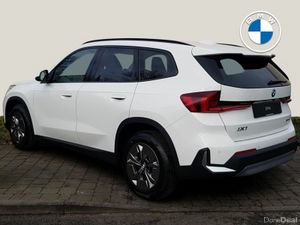 BMW iX1 iX1 eDrive20 Sport - Image 2