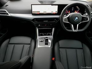 BMW 3-Series 330e M Sport - Image 4