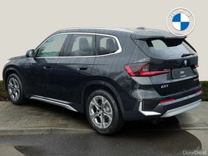 BMW iX1 eDrive20 xLine - Image 3