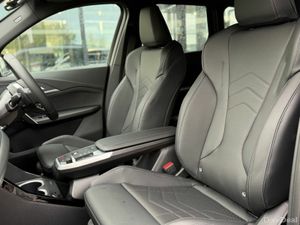 BMW iX1 eDrive20 M Sport - Image 4