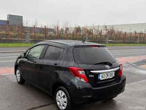 2016 Toyota Vitz 1.0 Auto LOW KILOMETRES - Image 4
