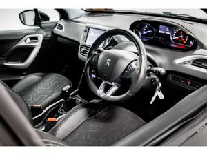 Peugeot 2008 Active 1.2 Petrol 80HP - Image 2