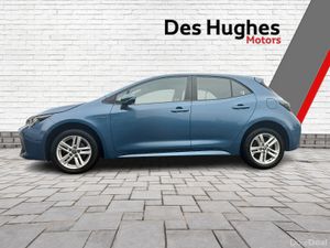 Toyota Corolla 2021 Hybrid Luna Hatchback - Image 4