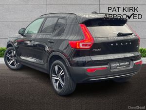 Volvo XC40 Estate Plus - Image 2