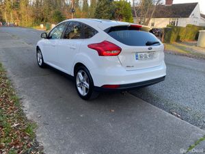FORD FOCUS 1.5 TDCI ZETEC - Image 3