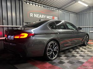 2022 BMW 5-Series 530d M-Sport X-Drive Plus Car - Image 3