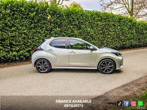 2021 Toyota Yaris 1.5 Petrol Hybrid Auto Lna Sprt - Image 4