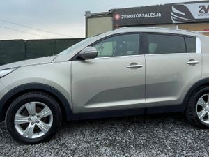 🔵 Kia Sportage 1.7 CRDI PLATINUM 5DR - Image 3