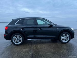 Audi Q5 TFSI E S LINE QUATTRO - Image 2