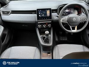 Renault Clio TCe 90 DFull Techno - Image 4