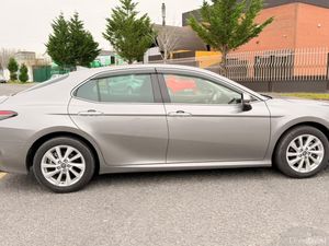 TOYOTA CAMRY HYBRID 2021 GREY - Image 3