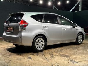 Toyota Prius 1.8 HYBRID - ALPHA - MULTI FUNCTION S - Image 4
