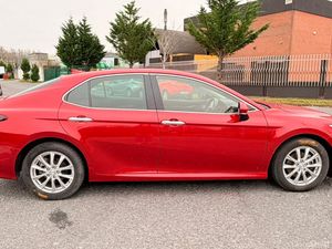 TOYOTA CAMRY HYBRID 2021 - Image 4