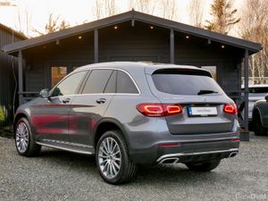 2023 Mercedes-Benz GLC 300de AMG **DEPOSIT TAKEN** - Image 4