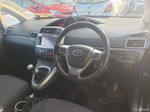 Toyota Verso 7 seater 2013 - Image 4