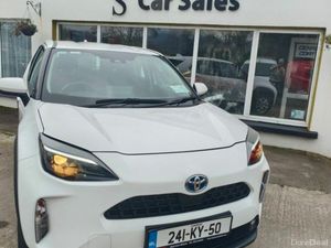 Toyota Yaris Cross 1.5 Hybrid Luna - Image 2