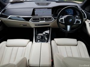 BMW X5 xDrive45e M Sport - Image 4