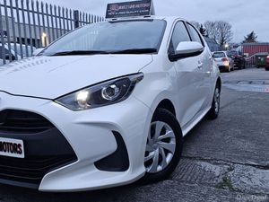 2020 Toyota Yaris - Image 2