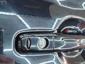 2018 Mitsubishi Outlander 2.0 Petrol Hybrid - Image 4