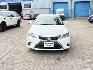Lexus CT 1.8 Hybrid 2015 - Image 2