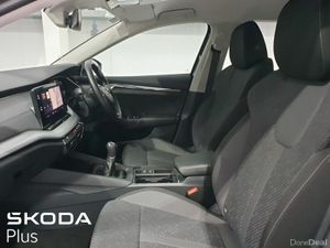 Skoda Octavia Combi Style 1.0TSi 110BHP (From €92 - Image 4