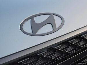 Hyundai Santa Fe 1.6 PHEV 4WD Calligraphy - Image 3