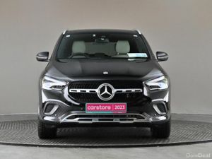 Mercedes-Benz GLA 180D *BEIGE LEATHER** - Image 2