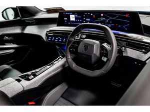 Peugeot 3008 E-Allure 73kWh 210HP - includes Prote - Image 2