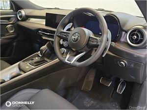 Alfa Romeo Tonale Hatchback Tributo Italiano - Image 4