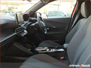 Peugeot 2008 Electric 156bhp (54 kWh) Allure - Image 3